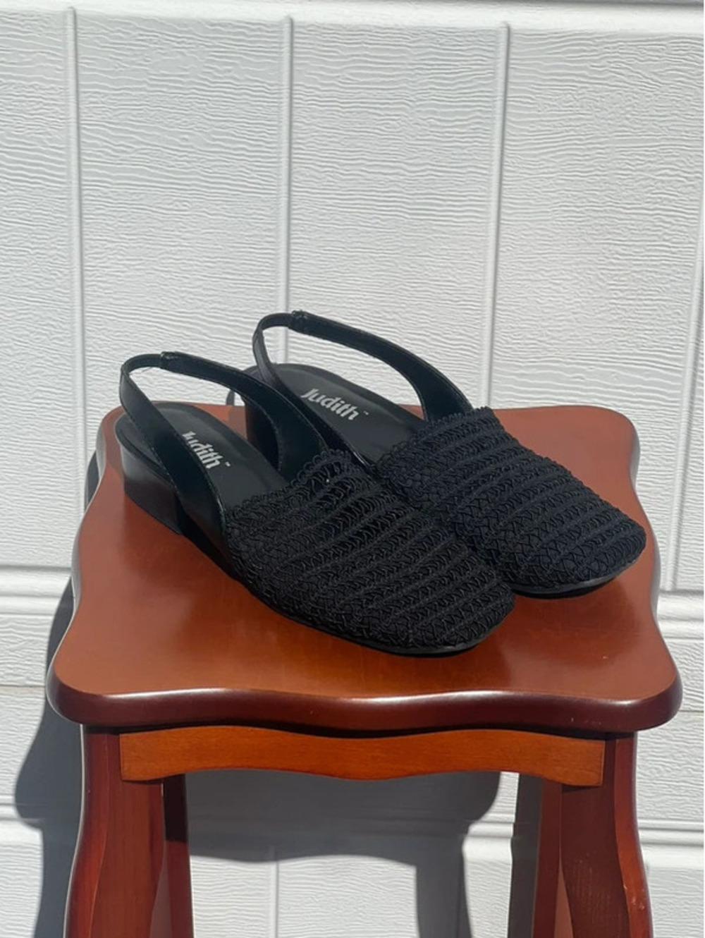 Judith Black Woven Slingback Pumps Size 7.5 M Low Block Heel Vintage Style